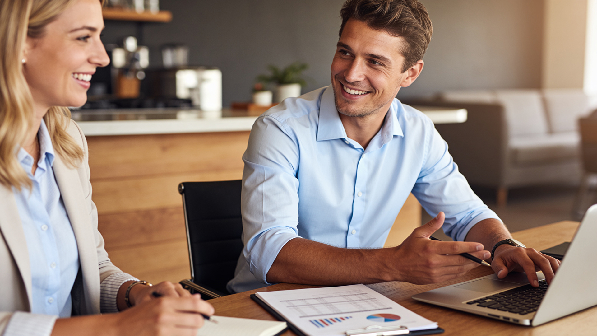 Business Line of Credit vs Term Loan: Which Structure Suits Your Business?