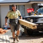 Cash Flow Gaps Between Invoices: Why Trades Get Squeezed